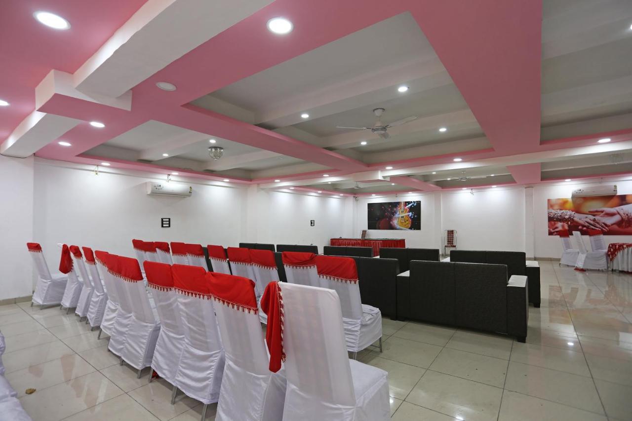 Oyo 8232 Hotel Krb Paradise Dehradun Exterior foto