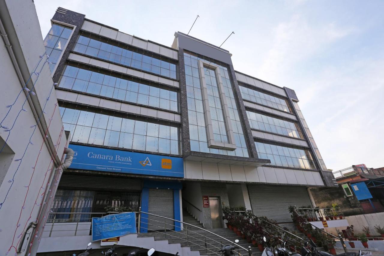 Oyo 8232 Hotel Krb Paradise Dehradun Exterior foto